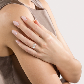 Кольцо Damiani Margherita Белое золото