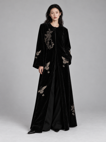 Bathrobe Zardozi Takshila Couture Velvet