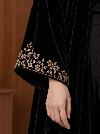 Bathrobe Zardozi Takshila Couture Velvet
