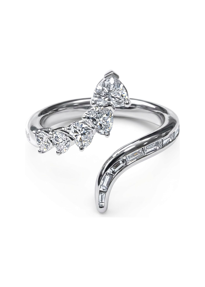 Купить Кольцо Damiani Fantasy Cut Белое золото – премиальные кольца ZhannaKanGroup