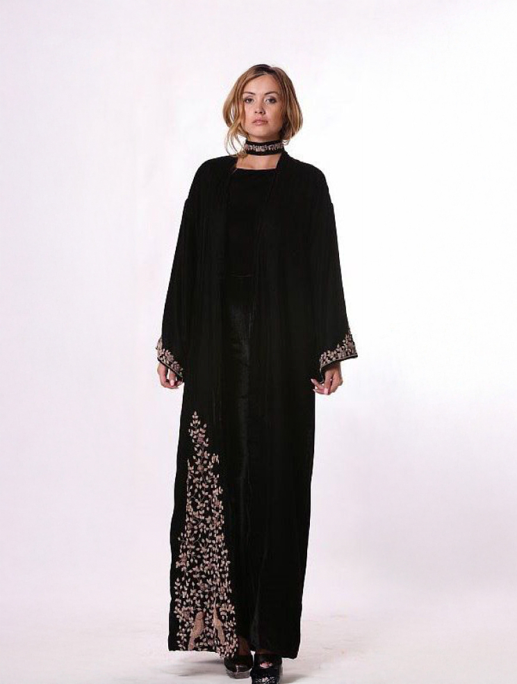 Купить Халат Zardozi Takshila Couture Бархат – премиальные верхняя одежда ZhannaKanGroup