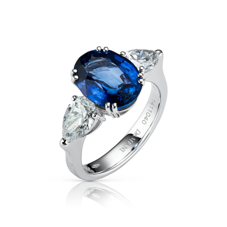 Купить Кольцо Damiani Special classic Белое золото – премиальные кольца ZhannaKanGroup