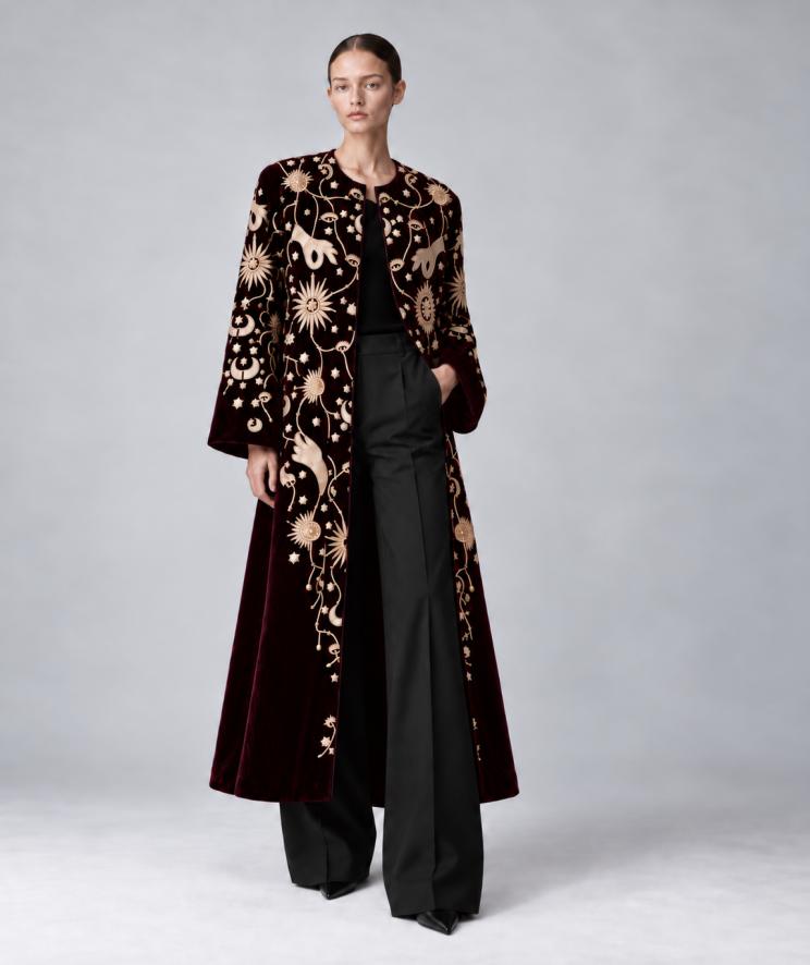 Халат Zardozi Takshila Couture Бархат сатып алыңыз – ZhannaKanGroup премиум костюмдер