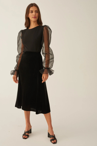 Купить Боди Undress Code Pure Elegance Основная ткань: 100% шёлк; дополнительная ткань: 80% полиамид, 20% эластан; подклад: 80% полиамид, 20% эластан; ластовица: 95% бамбук, 5% эластан – премиальные топы ZhannaKanGroup