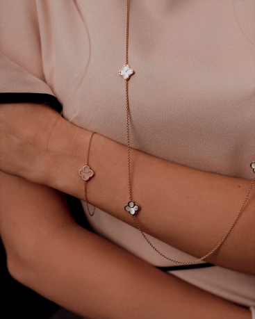 Купить Колье Tirisi Seoul Flower Розовое золото – премиальные ZhannaKanGroup