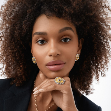 Buy Earrings CarreraYCarrera Shangnai White/Yellow Gold – premium by ZhannaKanGroup