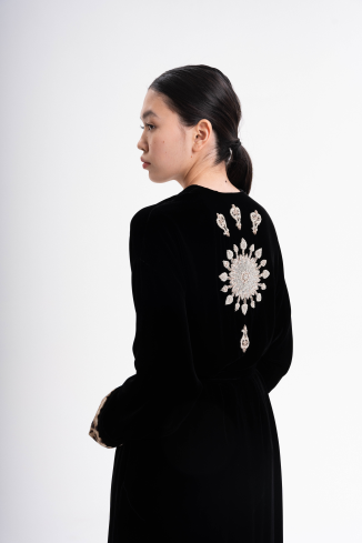 Купить Халат Zardozi Classic Z Бархат – премиальные верхняя одежда ZhannaKanGroup