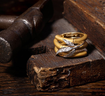 Купить Кольцо CarreraYCarrera Bambu Желтое золото – премиальные кольца ZhannaKanGroup