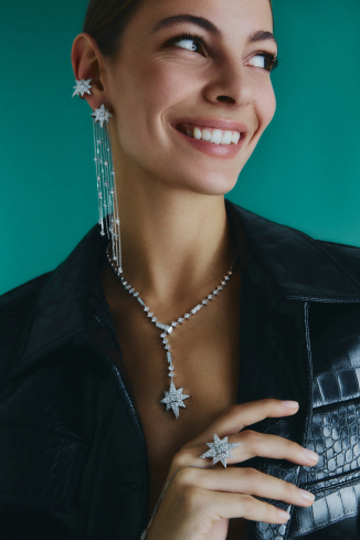 Купить Кольцо Bee Goddess Venus Star Белое золото – премиальные кольца ZhannaKanGroup