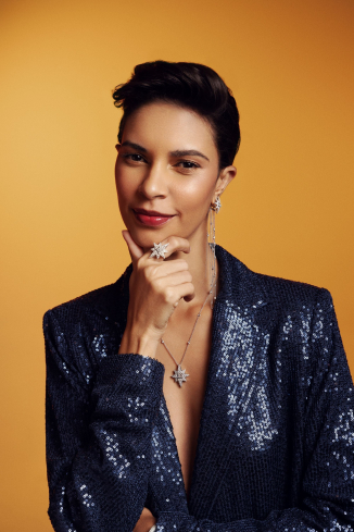 Купить Кольцо Bee Goddess Venus Star Белое золото – премиальные кольца ZhannaKanGroup