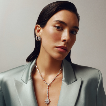 Купить Серьги Bee Goddess Venus Star Белое золото – премиальные ZhannaKanGroup