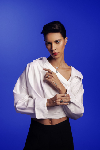 Купить Колье Bee Goddess Eye Light Розовое золото – премиальные ZhannaKanGroup