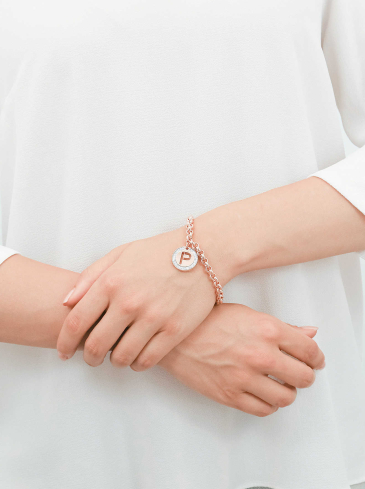 Купить Браслет Bliss Love letters Латунь – премиальные браслеты ZhannaKanGroup