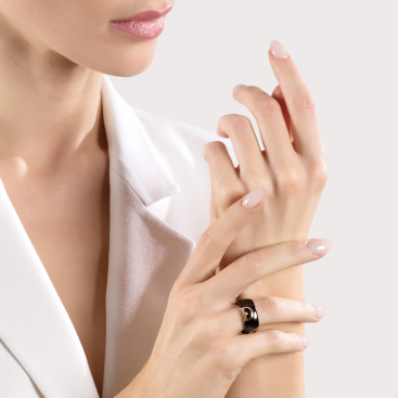 Купить Кольцо Damiani D.Icon Белое золото – премиальные кольца ZhannaKanGroup