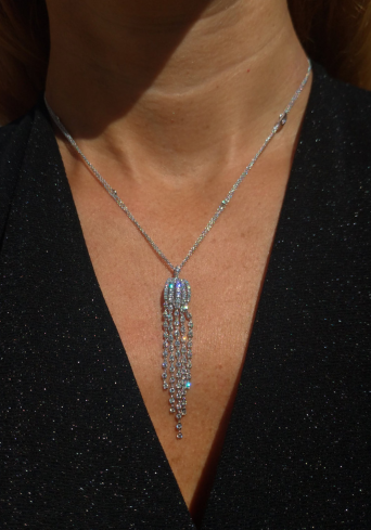 Купить Колье Damiani Sorgente Белое золото – премиальные ZhannaKanGroup