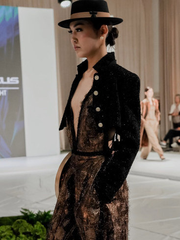 Купить Брюки Zardozi Tuyme Полиэстер – премиальные платья ZhannaKanGroup