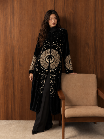 Купить Халат Zardozi Takshila Couture Бархат – премиальные верхняя одежда ZhannaKanGroup