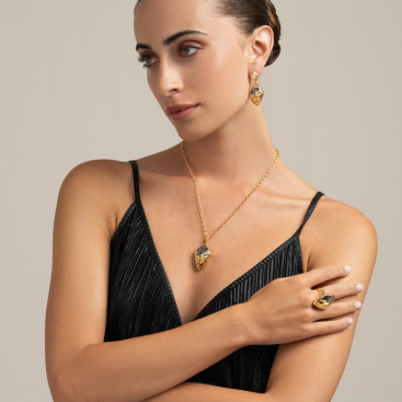 Купить Колье CarreraYCarrera Reflejo Желтое золото – премиальные ZhannaKanGroup