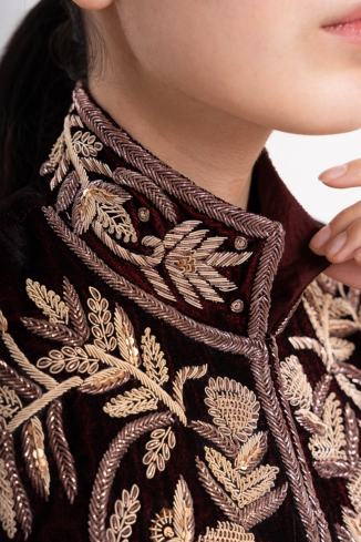 Купить Пиджак Zardozi Takshila Couture Бархат – премиальные костюмы ZhannaKanGroup