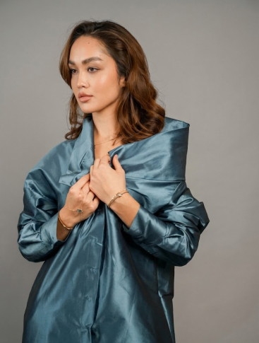 Купить ZARDOZI Рубашка BeeWoman2024 Тафта Серый M – премиальные рубашки ZhannaKanGroup