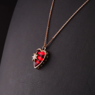 Купить Колье Bee Goddess Venus Star Розовое золото – премиальные ZhannaKanGroup