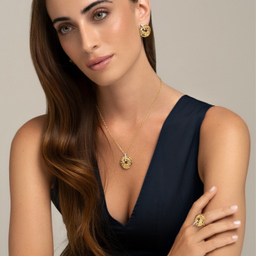 Купить Кольцо CarreraYCarrera Shanghai Желтое золото – премиальные кольца ZhannaKanGroup