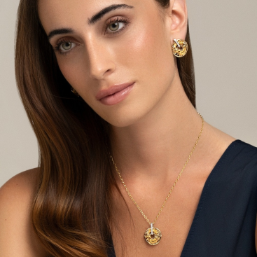 Купить Колье CarreraYCarrera Shanghai Желтое золото – премиальные ZhannaKanGroup