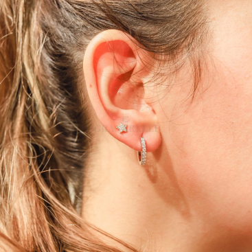 Купить Серьги Crivelli Studs crv Желтое золото – премиальные серьги ZhannaKanGroup