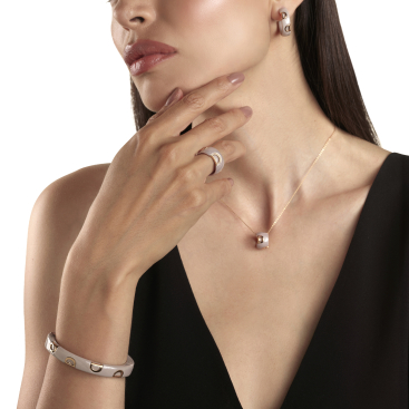 Купить Колье Damiani D.Icon Розовое золото – премиальные колье ZhannaKanGroup