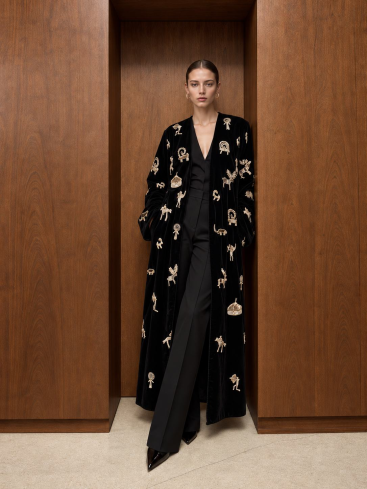 Купить Халат Zardozi Takshila Couture Бархат – премиальные верхняя одежда ZhannaKanGroup